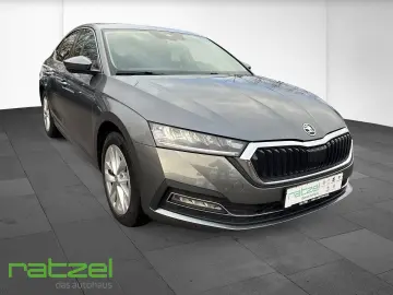 SKODA Octavia 2.0 TDI DPF Style Kamera Navi ACC LED La