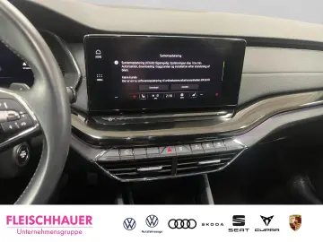 SKODA Octavia 2.0 TDI Style Navi Kamera LED Smart-Link