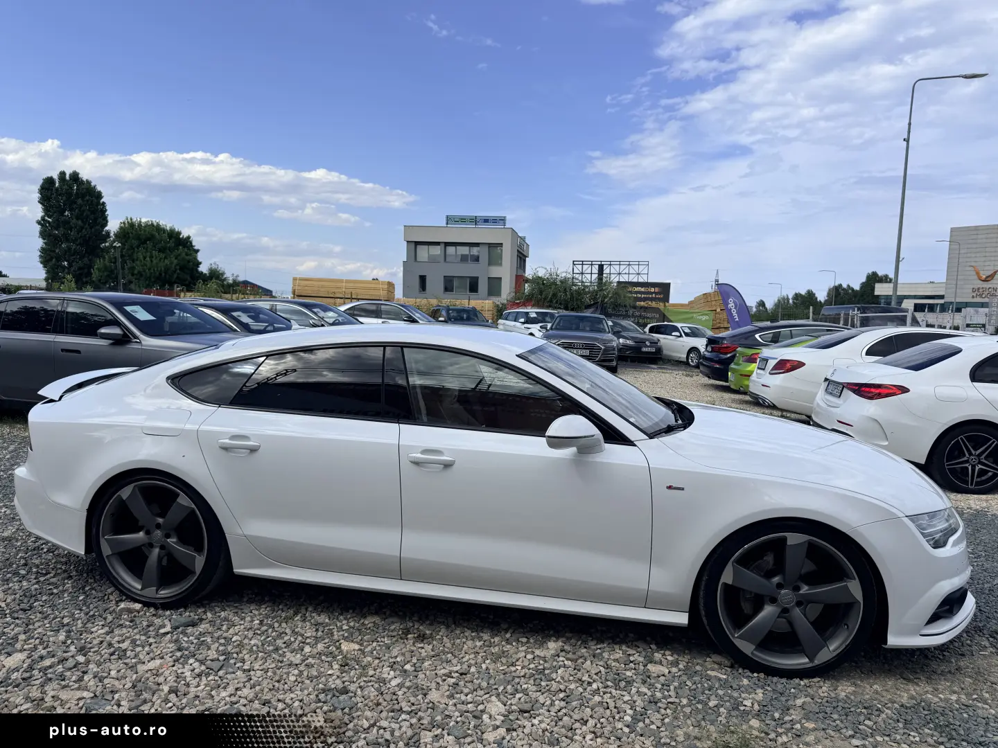 Competition  facelift