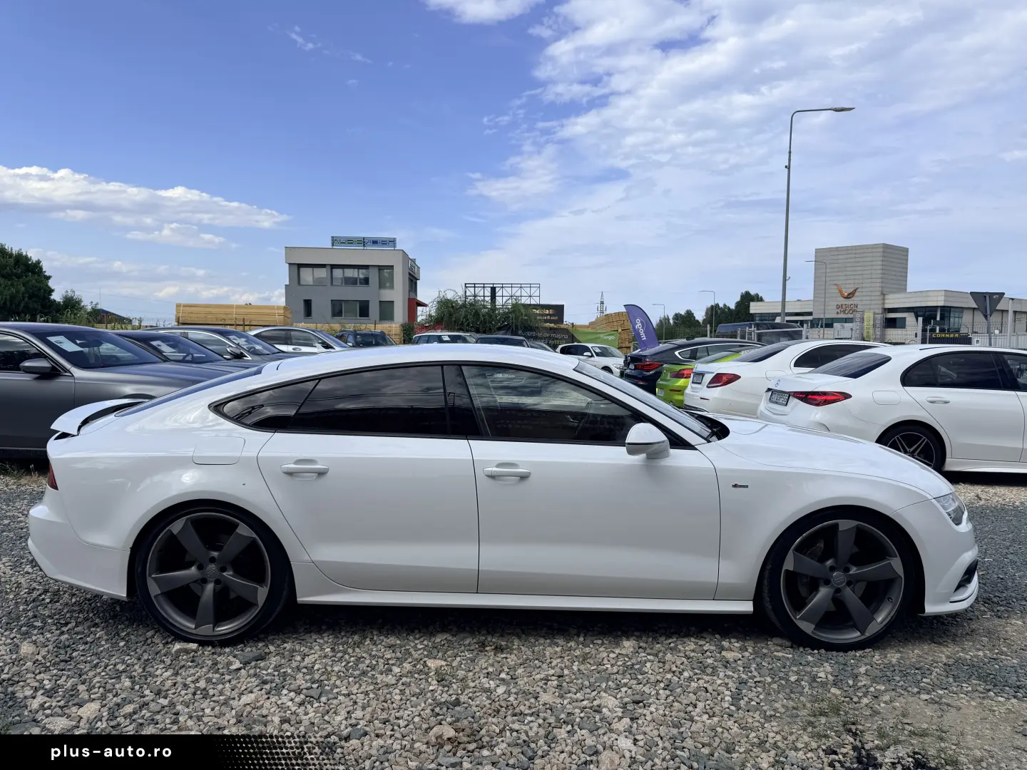 Competition  facelift