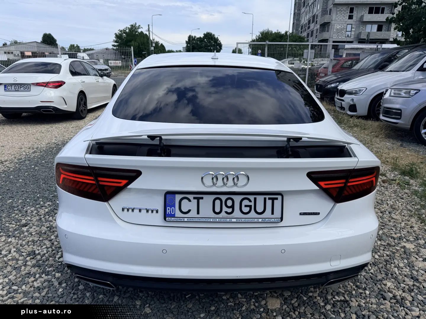 Competition  facelift