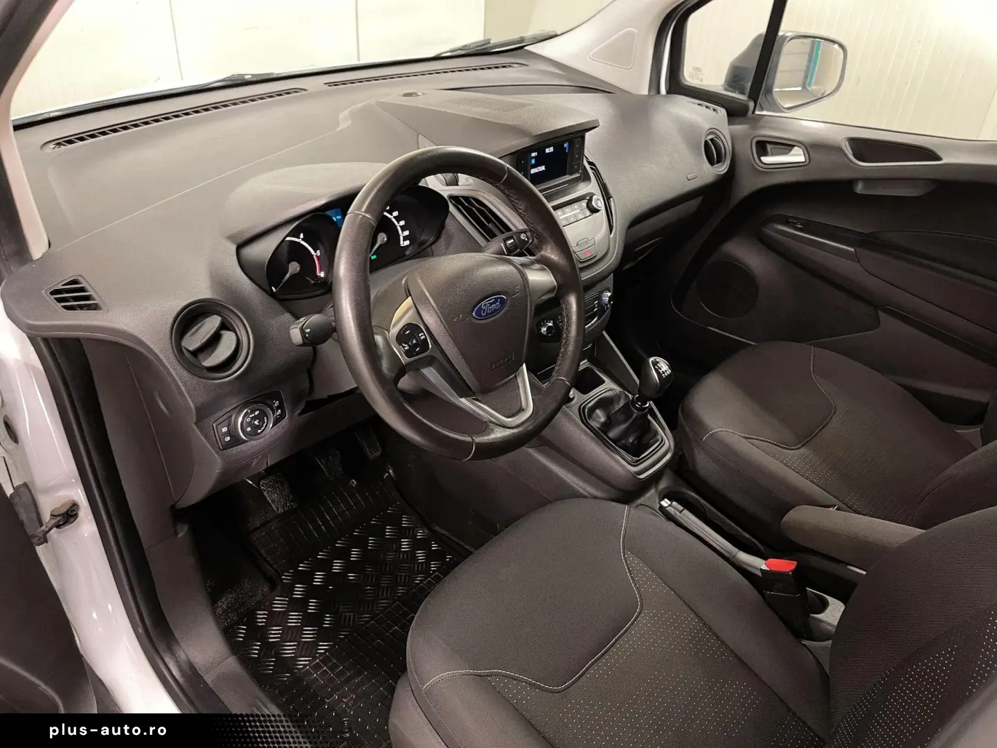 Ford Transit Courier