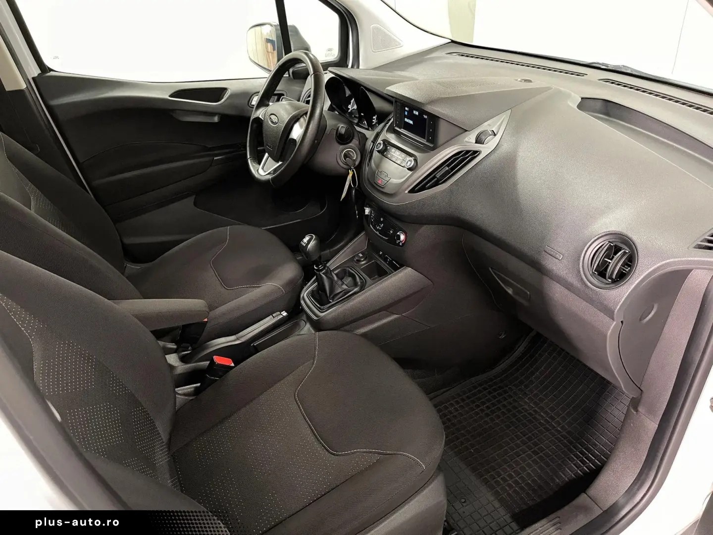 Ford Transit Courier