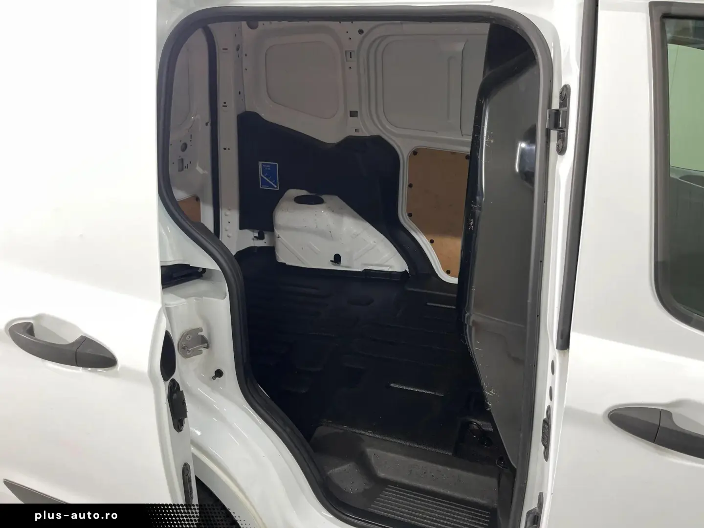 Ford Transit Courier