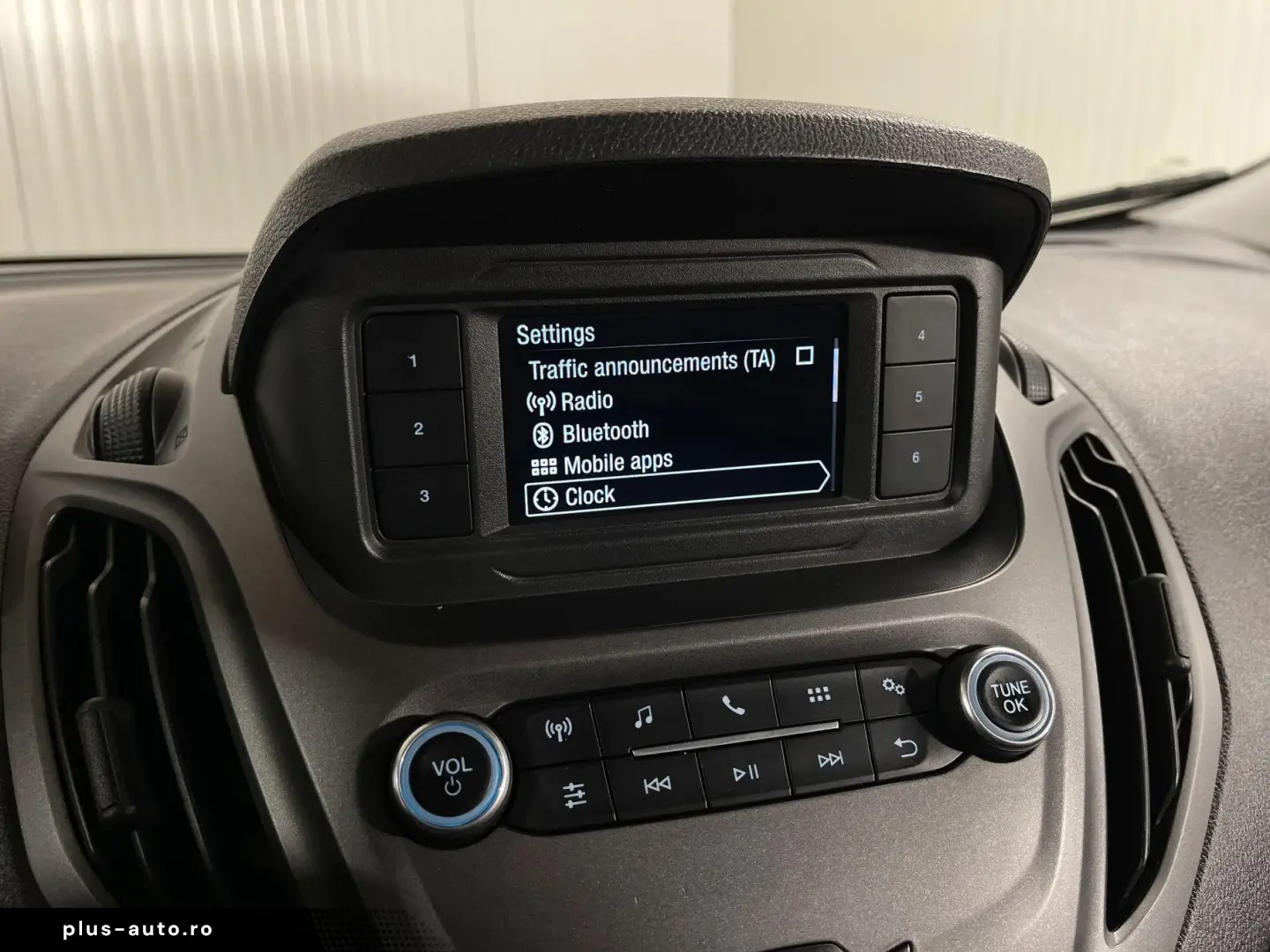 Ford Transit Courier