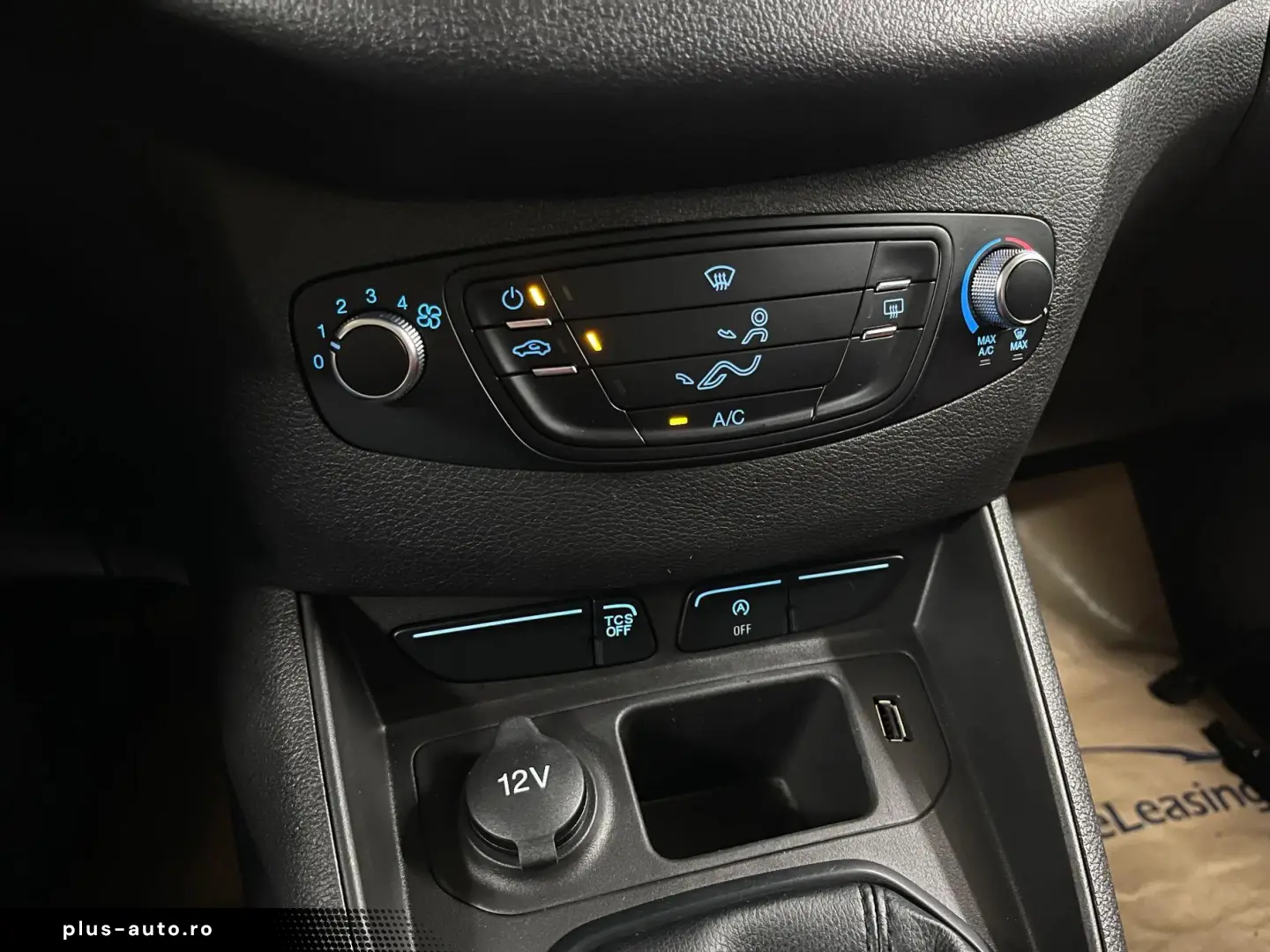 Ford Transit Courier