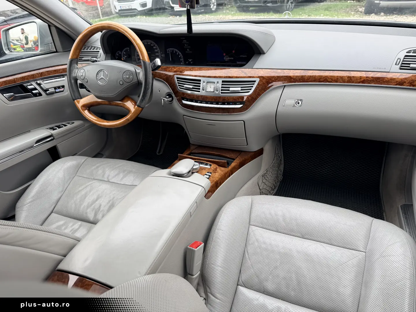 6000e avans  5000e in 3 luni