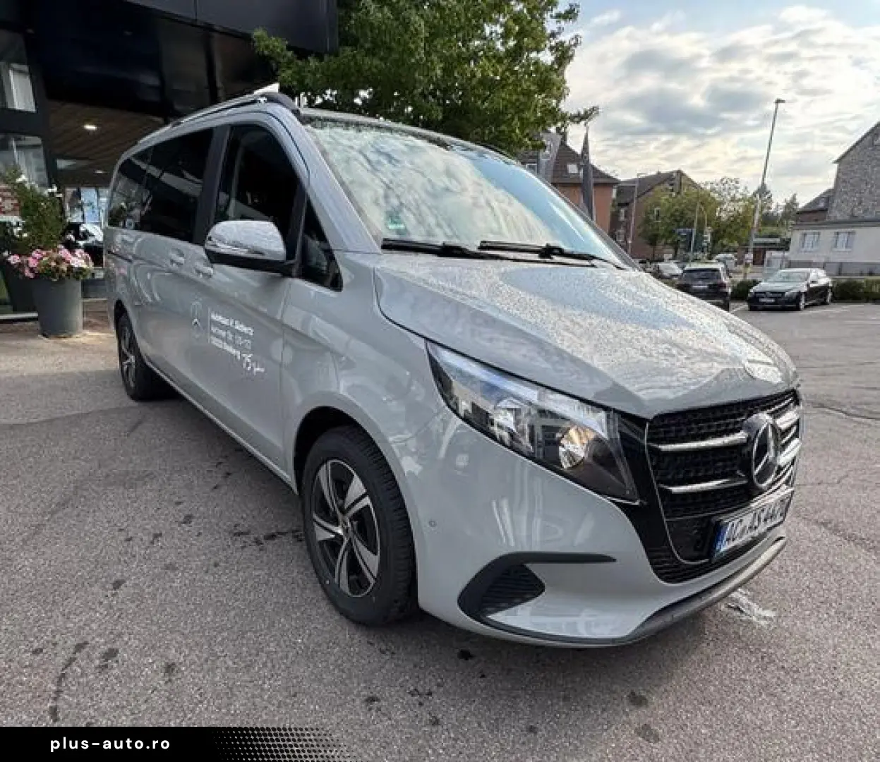 MERCEDES-BENZ V 250 -V d lang AHK  NAVI Winter 7 Sit&hellip;