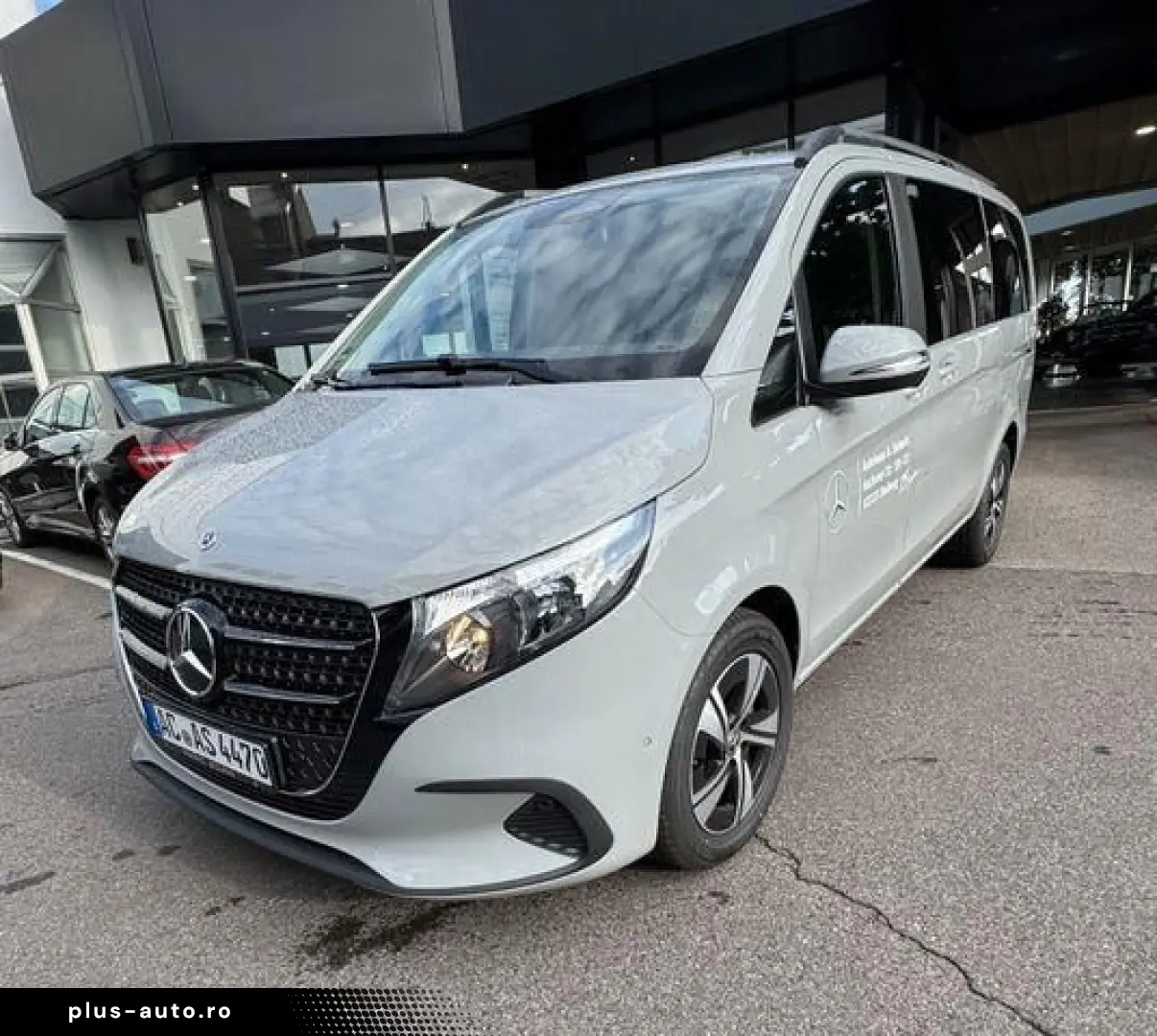 MERCEDES-BENZ V 250 -V d lang AHK  NAVI Winter 7 Sit&hellip;
