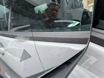 MERCEDES-BENZ V 250 -V d lang AHK  NAVI Winter 7 Sit&hellip;