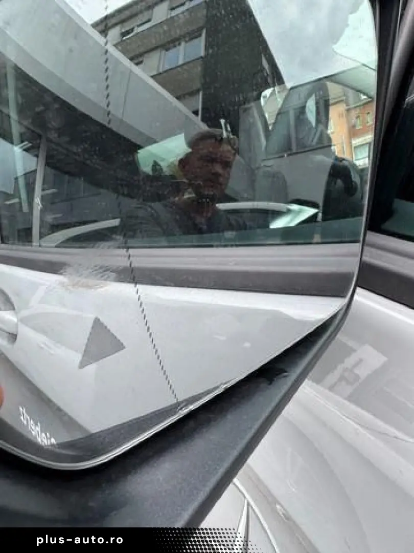 MERCEDES-BENZ V 250 -V d lang AHK  NAVI Winter 7 Sit&hellip;