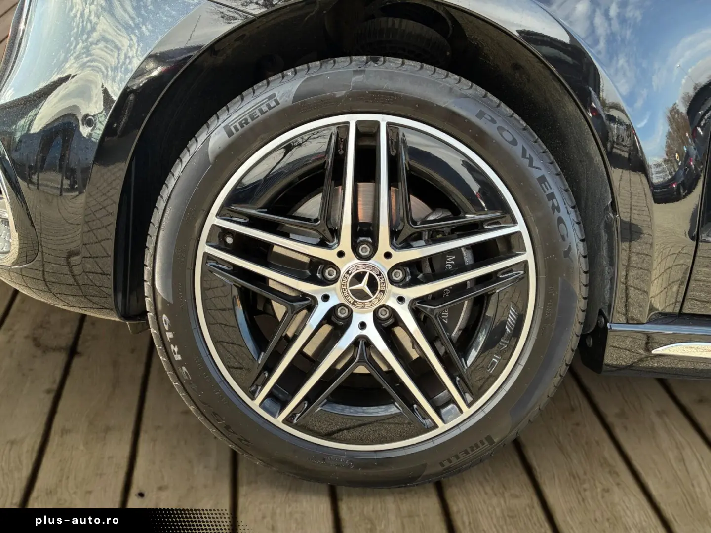 MERCEDES-BENZ V 300 d 4M Lang AMG MBUX LED Distronic 360  19