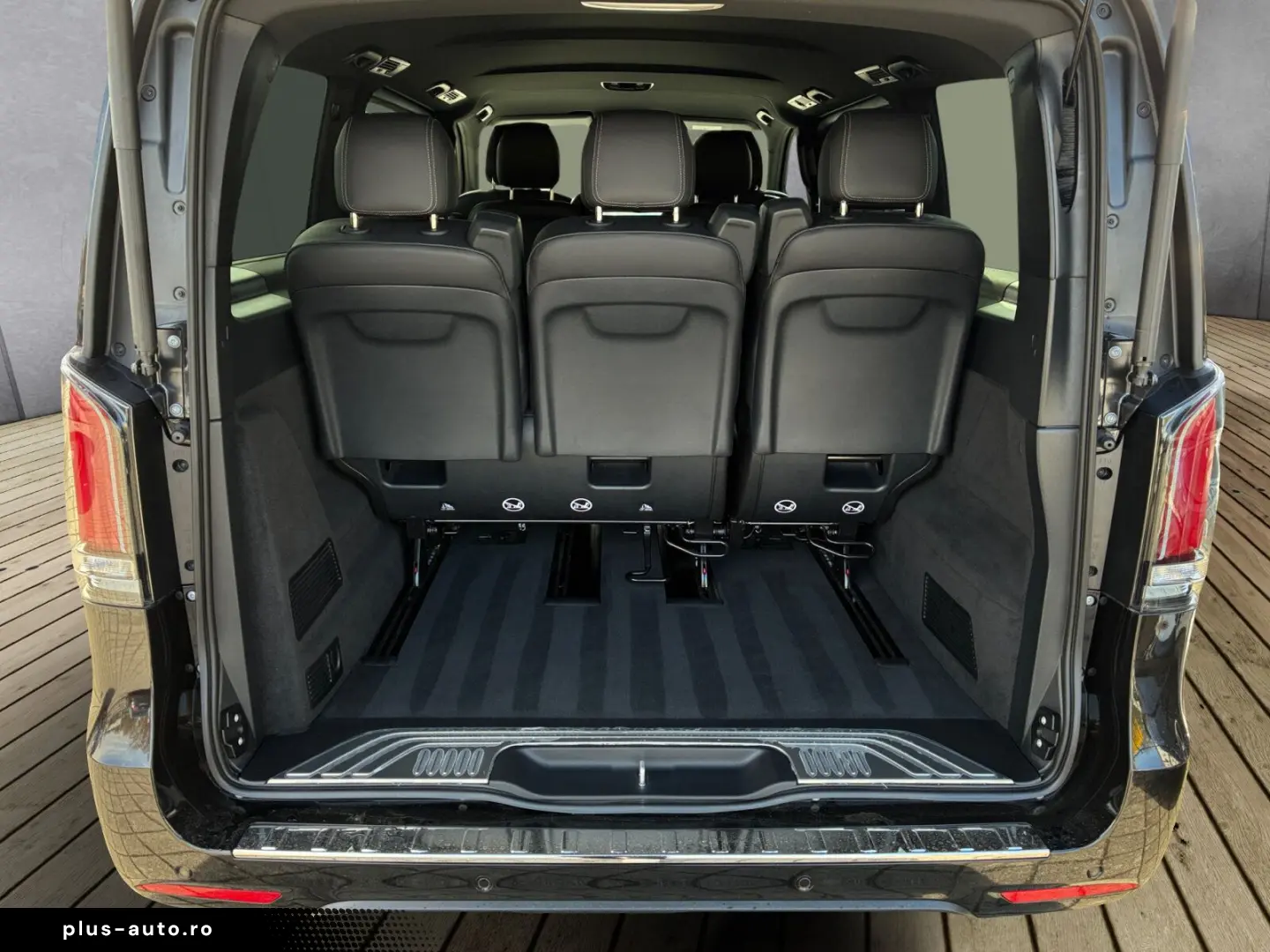 MERCEDES-BENZ V 300 d 4M Lang AMG MBUX LED Distronic 360  19