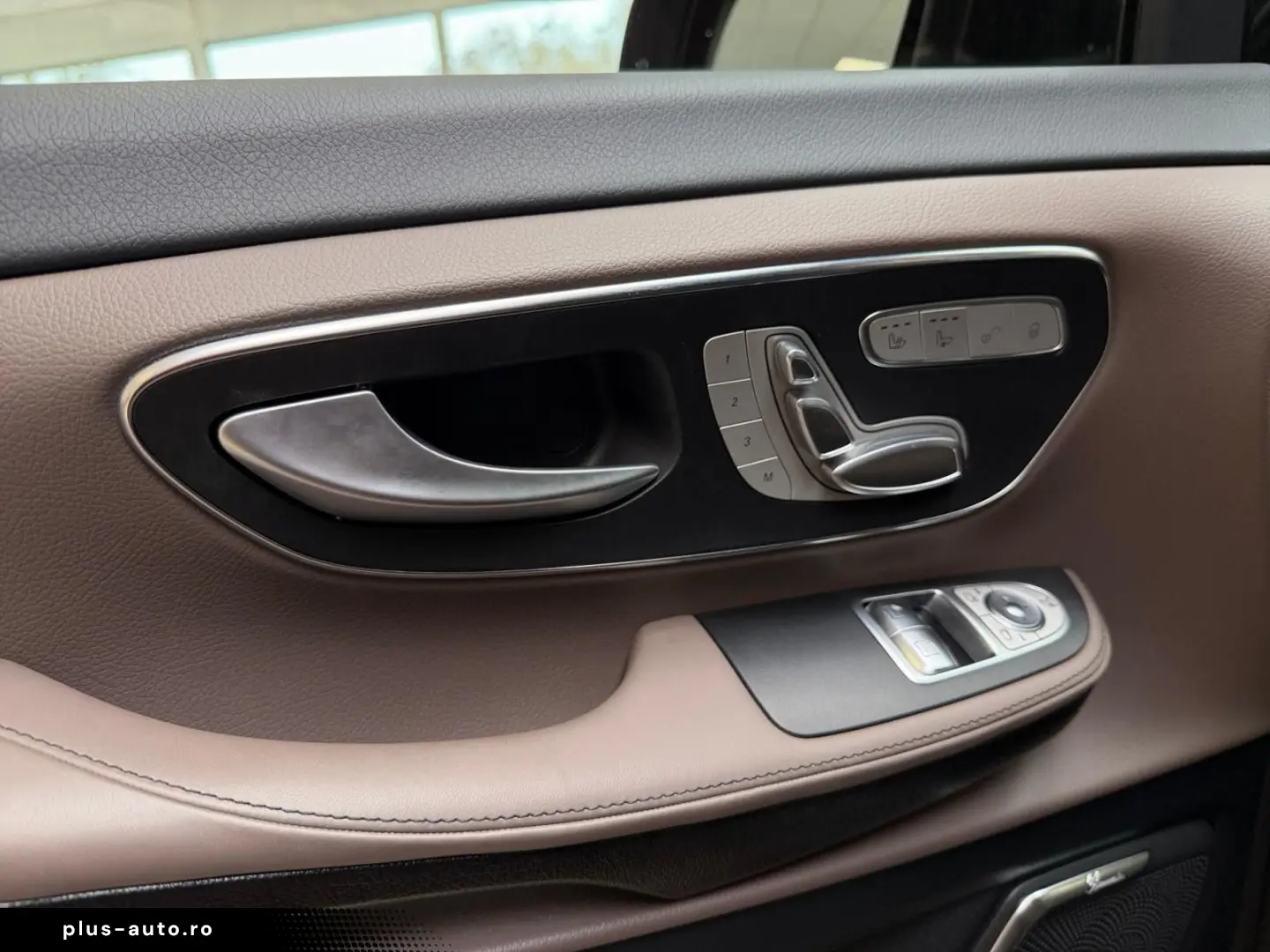 MERCEDES-BENZ V 300 d Exclusive Extralang 4M MBEAM 360 BURM