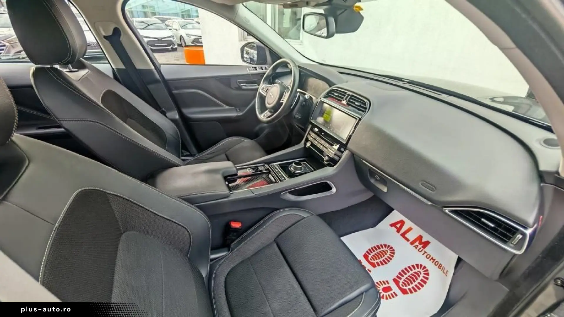 Jaguar F-Pace Diesel Automat 2017 AWD - 4X4 - Rate   Credit