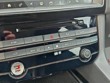 Jaguar F-Pace Diesel Automat 2017 AWD - 4X4 - Rate   Credit