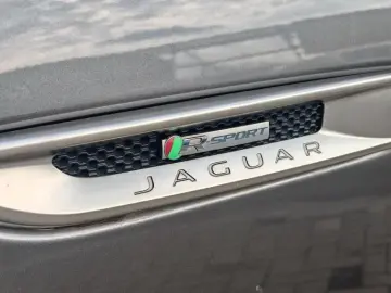 Jaguar F-Pace Diesel Automat 2017 AWD - 4X4 - Rate   Credit