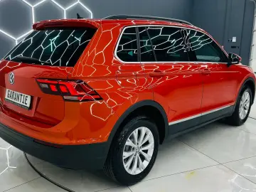 VOLKSWAGEN TIGUAN 2017 2.0D E6 4X4 Garantie 12 Luni Rate Ava