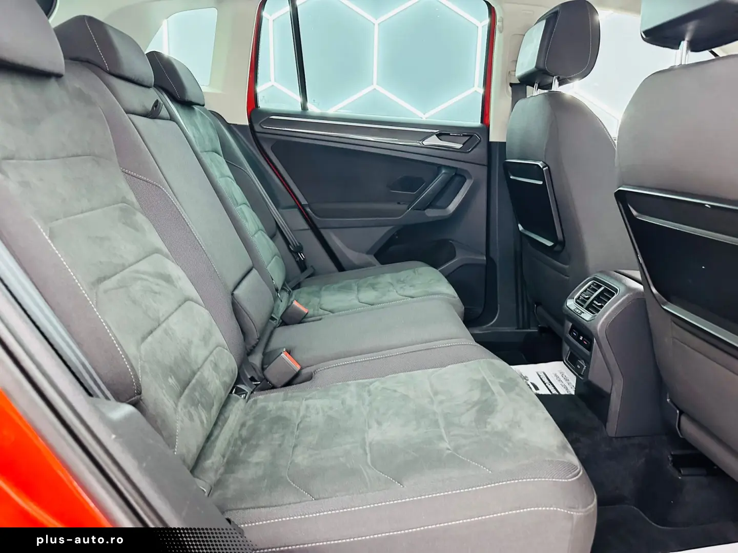 VOLKSWAGEN TIGUAN 2017 2.0D E6 4X4 Garantie 12 Luni Rate Ava