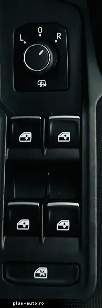 VOLKSWAGEN TIGUAN 2017 2.0D E6 4X4 Garantie 12 Luni Rate Ava