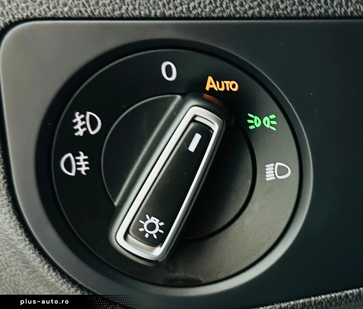 VOLKSWAGEN TIGUAN 2017 2.0D E6 4X4 Garantie 12 Luni Rate Ava