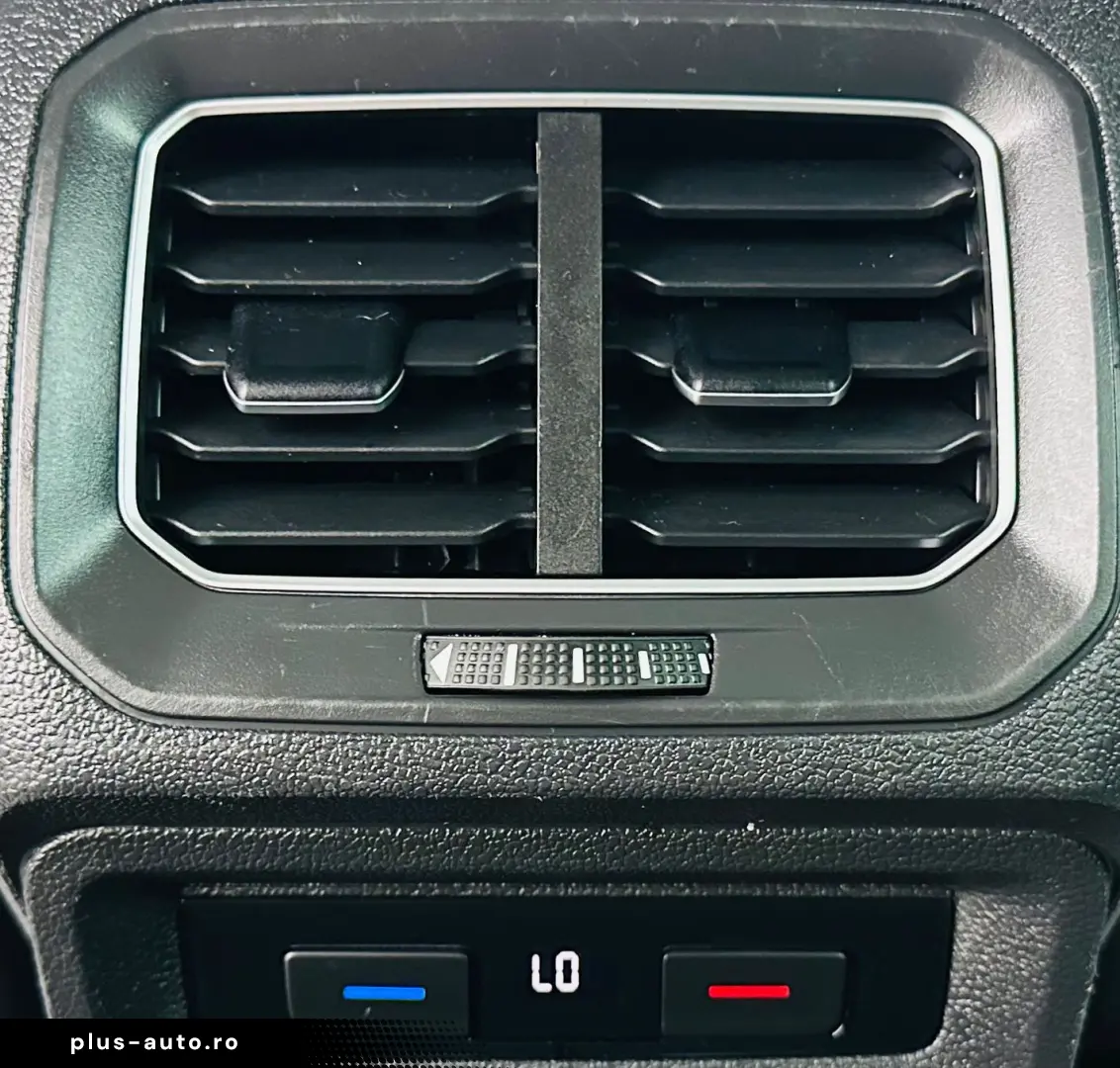 VOLKSWAGEN TIGUAN 2017 2.0D E6 4X4 Garantie 12 Luni Rate Ava