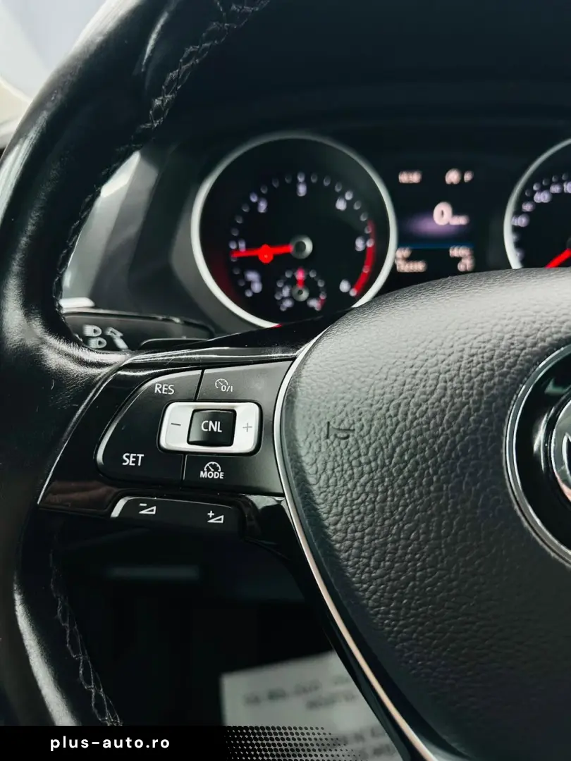VOLKSWAGEN TIGUAN 2017 2.0D E6 4X4 Garantie 12 Luni Rate Ava