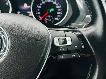 VOLKSWAGEN TIGUAN 2017 2.0D E6 4X4 Garantie 12 Luni Rate Ava