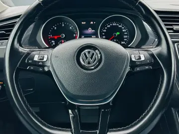 VOLKSWAGEN TIGUAN 2017 2.0D E6 4X4 Garantie 12 Luni Rate Ava