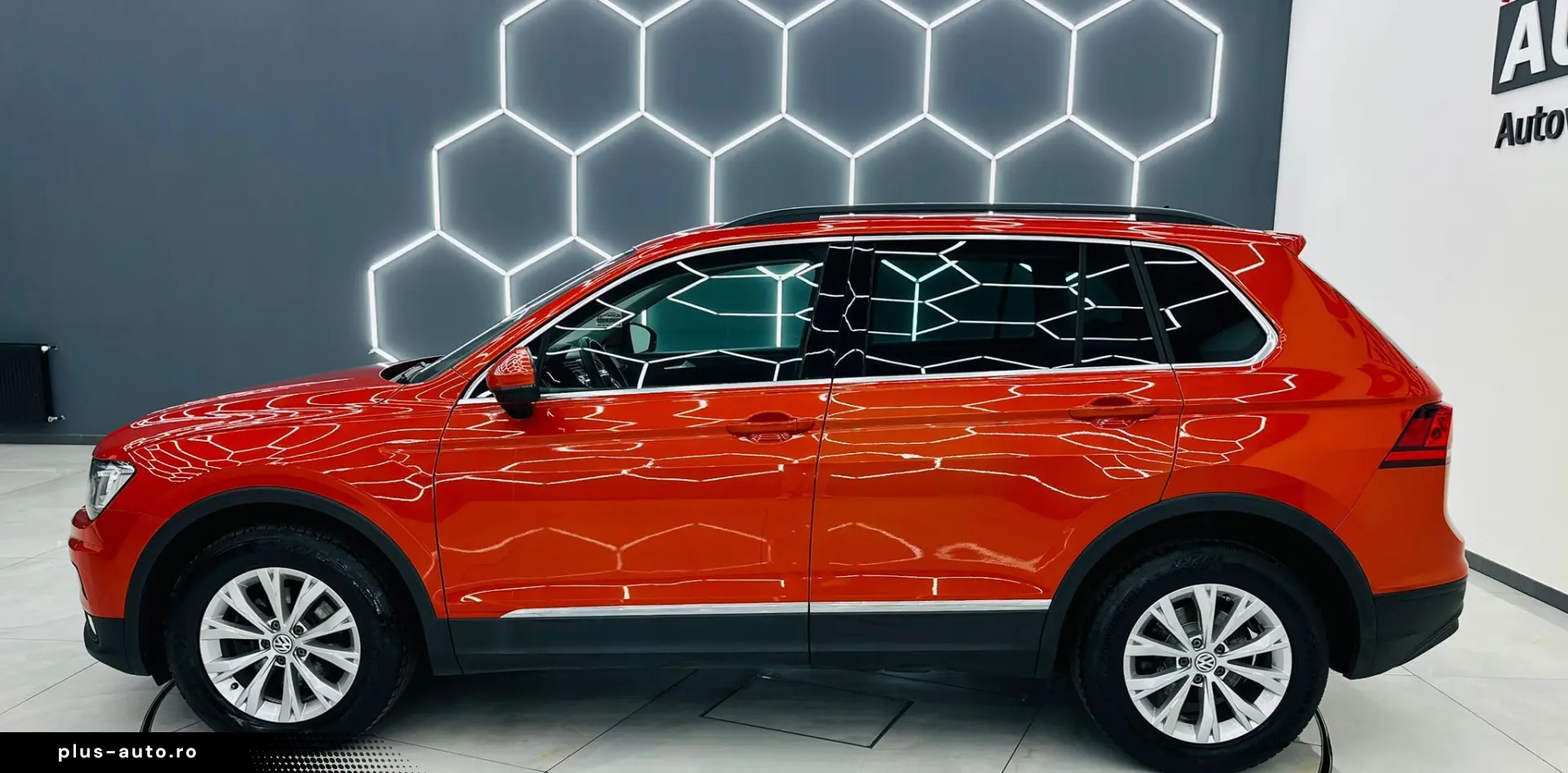 VOLKSWAGEN TIGUAN 2017 2.0D E6 4X4 Garantie 12 Luni Rate Ava