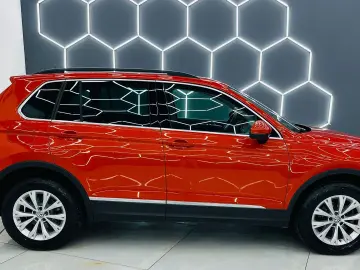 VOLKSWAGEN TIGUAN 2017 2.0D E6 4X4 Garantie 12 Luni Rate Ava