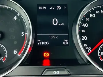 VOLKSWAGEN GOLF 2018 1.6D E6 Garantie 12 Luni Rate Avans 0 D