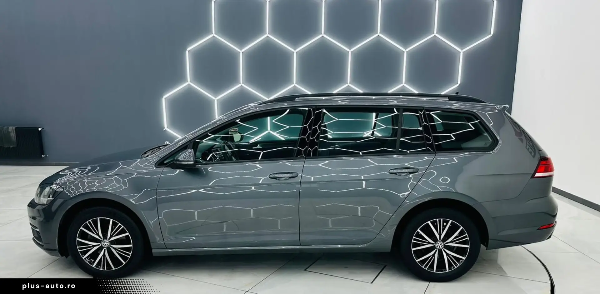 VOLKSWAGEN GOLF 2018 1.6D E6 Garantie 12 Luni Rate Avans 0 D