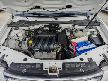 Dacia Duster 1.6i    Vindem in Rate Avans Zero cu Buletinul