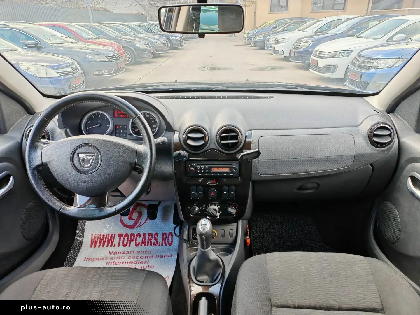 Dacia Duster 1.6i    Vindem in Rate Avans Zero cu Buletinul