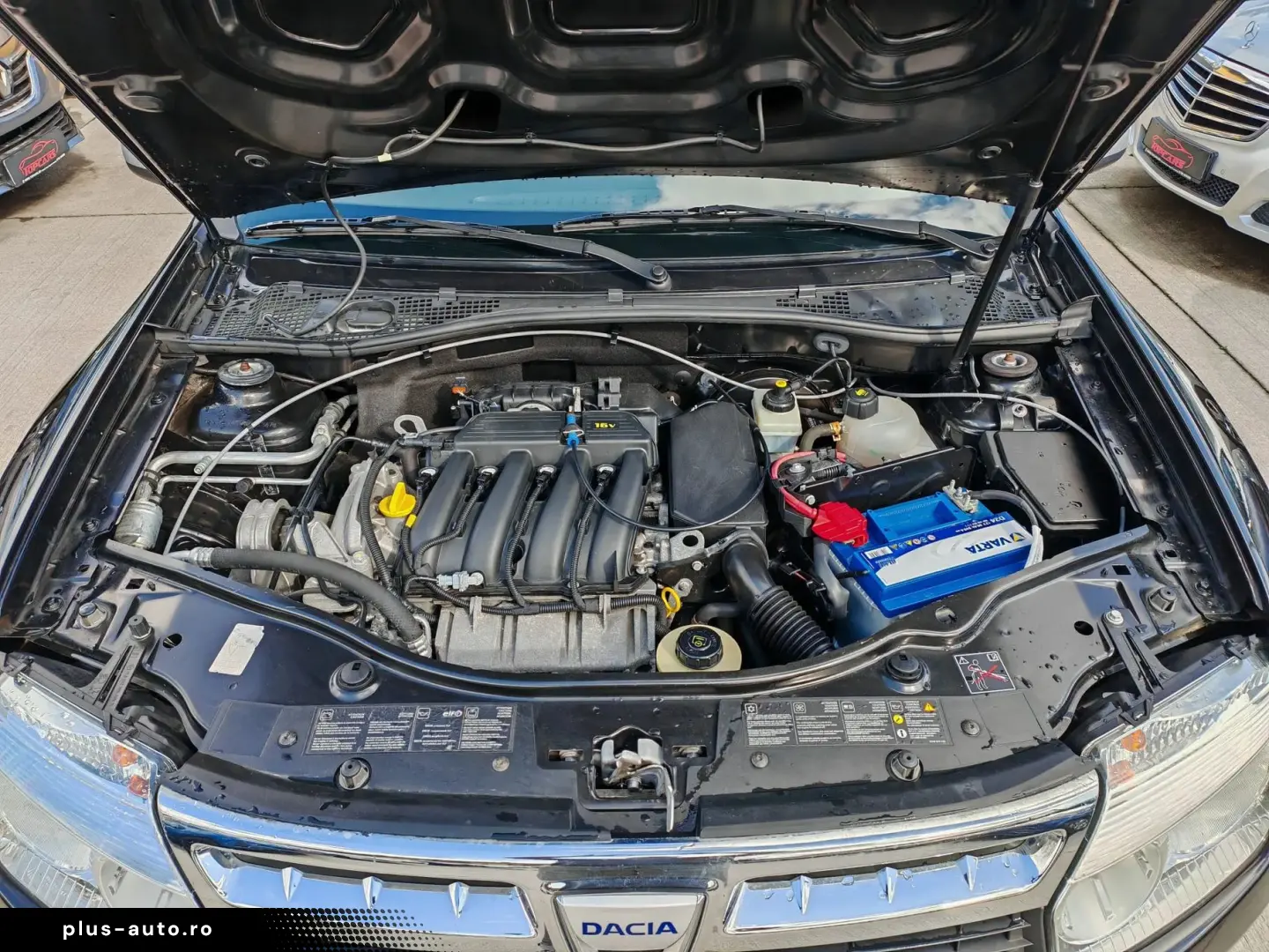 Dacia Duster 1.6i    Vindem in Rate Avans Zero cu Buletinul