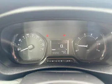 Toyota Proace 8 1 1.5 D-4D 120 CP Euro 6d