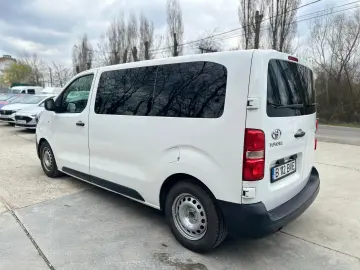 Toyota Proace 8 1 1.5 D-4D 120 CP Euro 6d