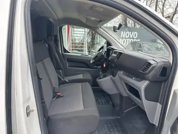 Toyota Proace 8 1 1.5 D-4D 120 CP Euro 6d