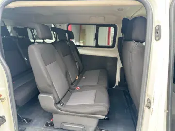 Toyota Proace 8 1 1.5 D-4D 120 CP Euro 6d