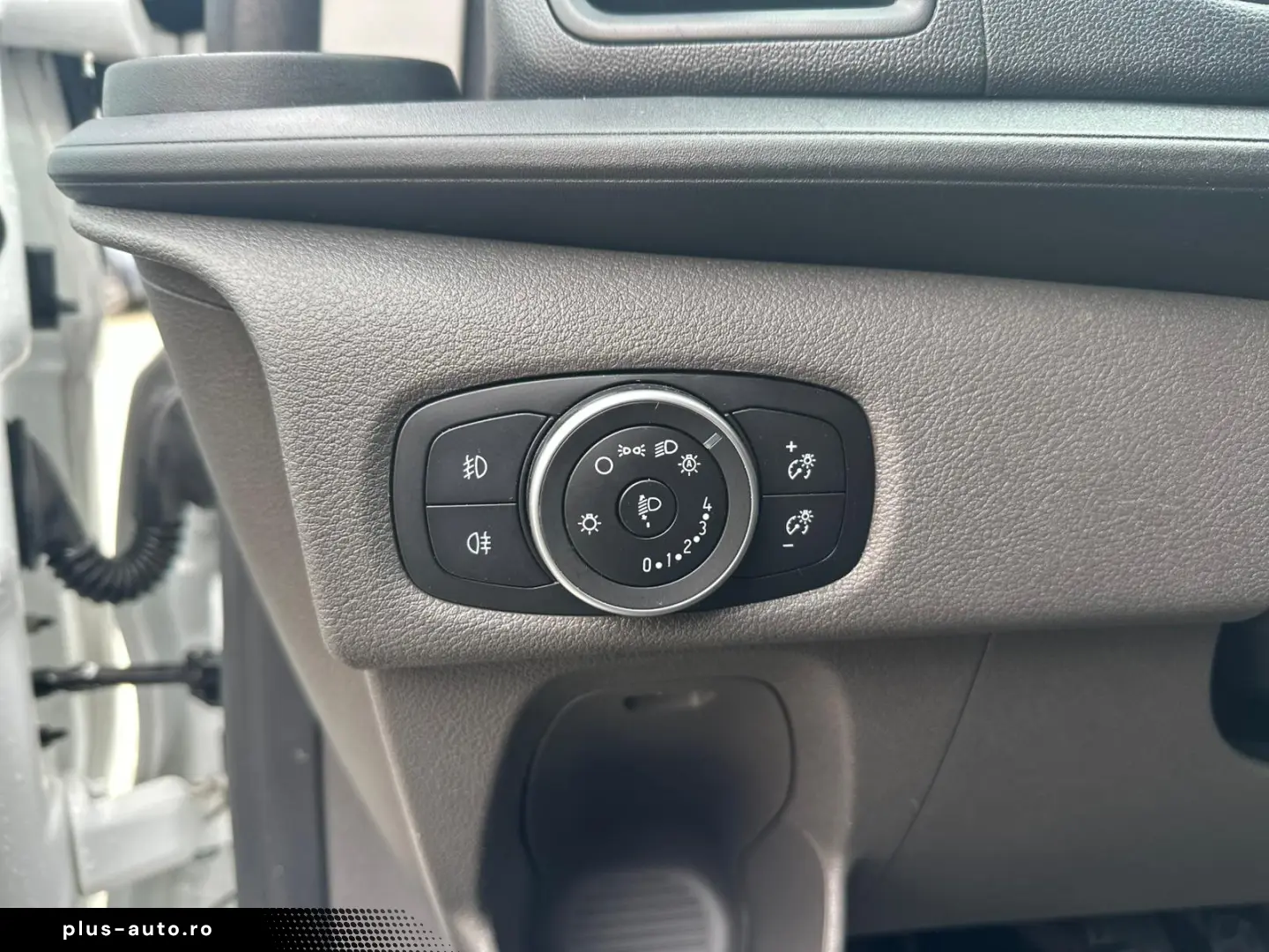 Ford Transit Custom 2.0 Tdci 130 CP Euro 6d