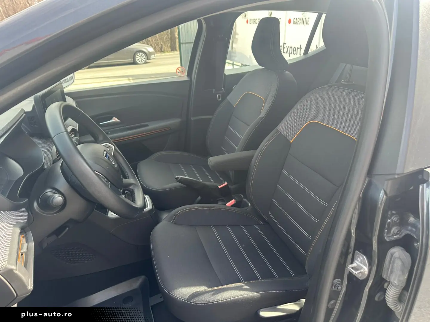 Dacia Sandero Stepway Comfort 1.0 TCe 90CP Euro 6