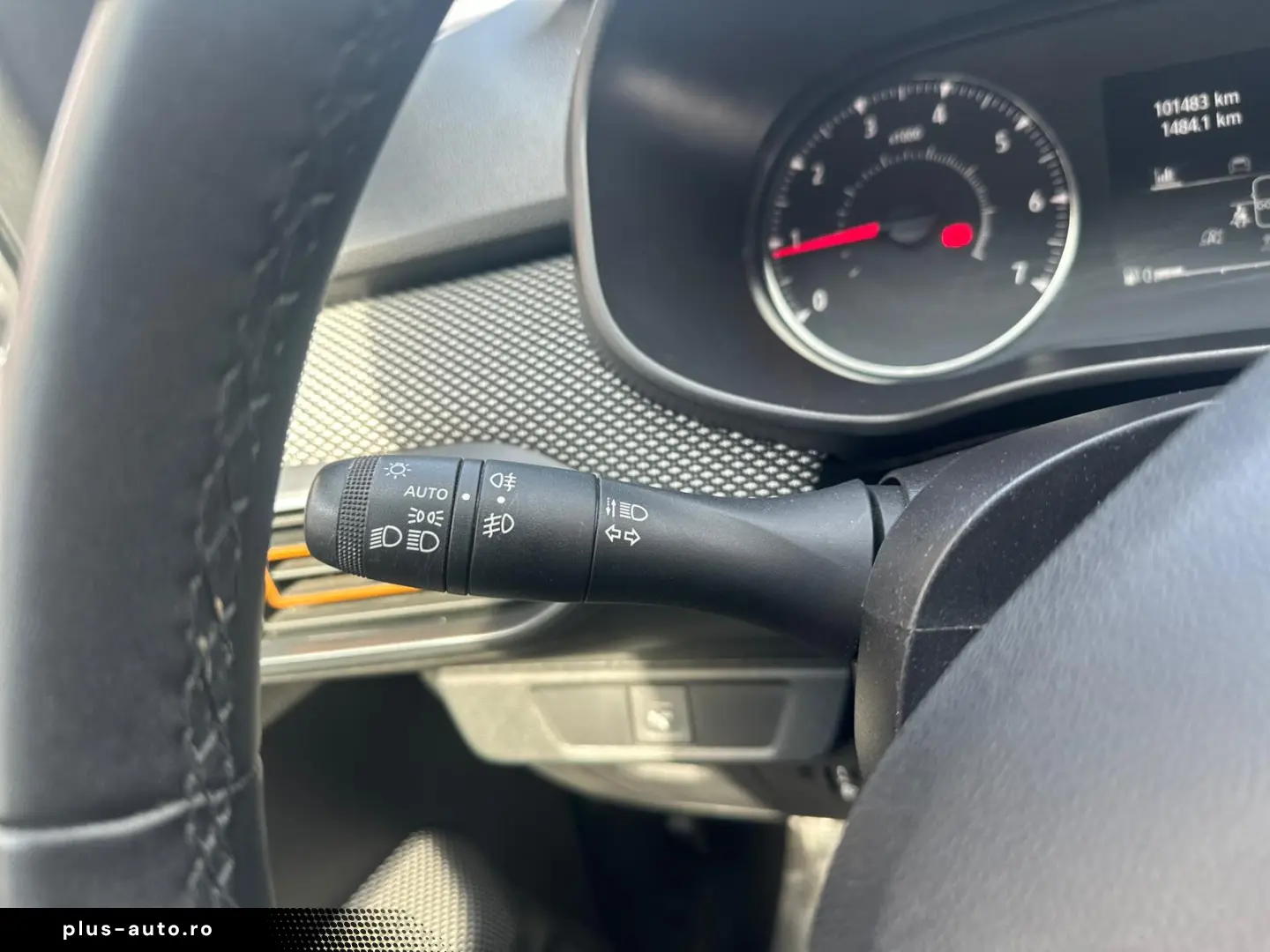 Dacia Sandero Stepway Comfort 1.0 TCe 90CP Euro 6