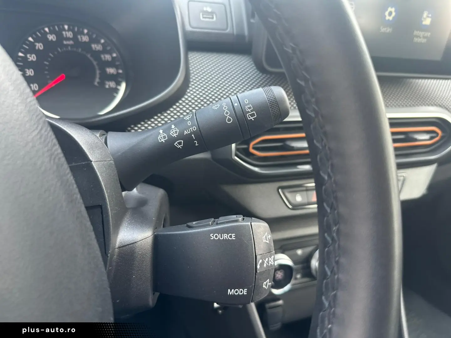 Dacia Sandero Stepway Comfort 1.0 TCe 90CP Euro 6