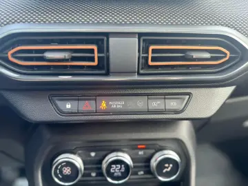 Dacia Sandero Stepway Comfort 1.0 TCe 90CP Euro 6