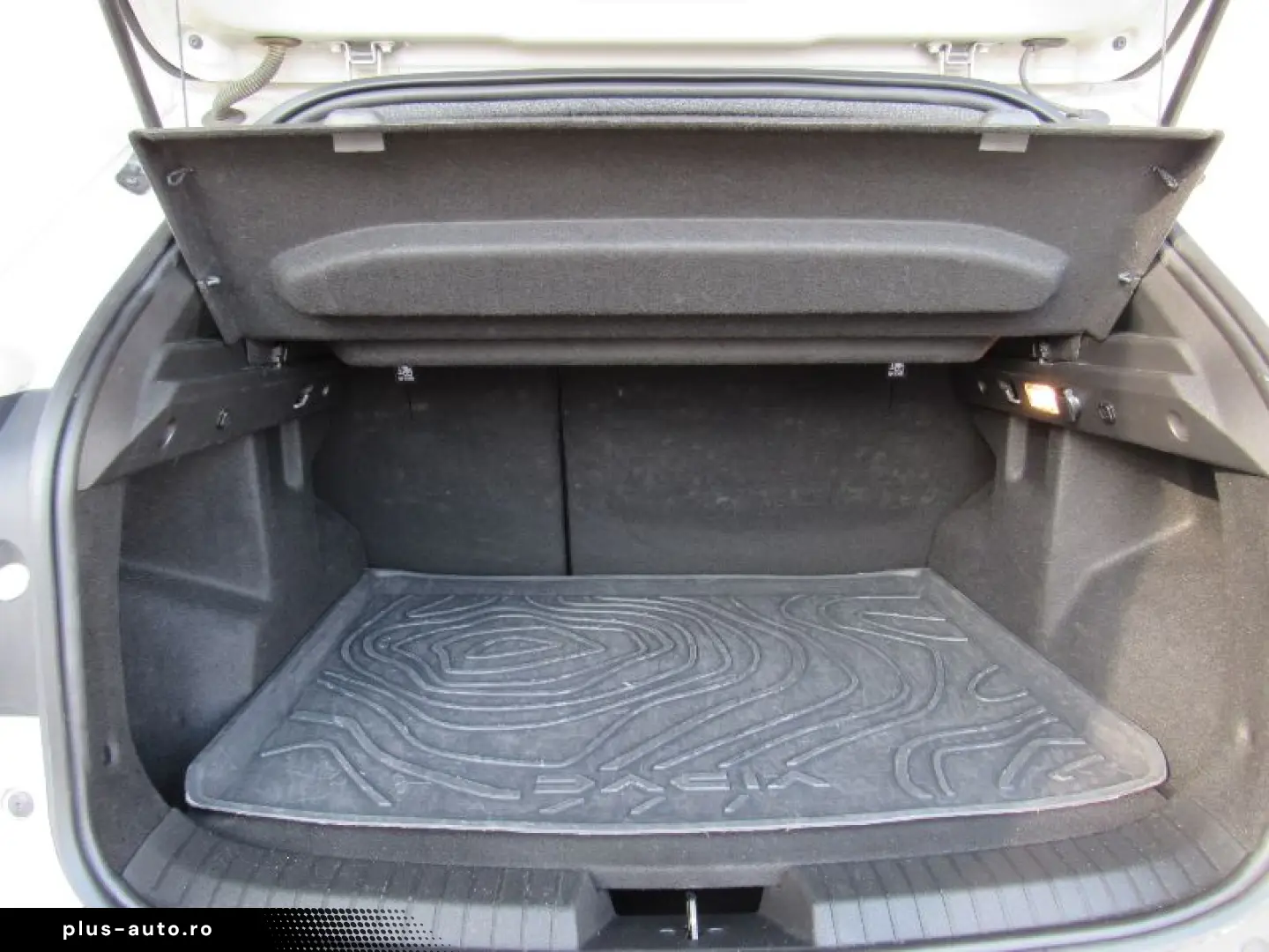 DACIA DUSTER 1.6 HEV 140 Journey