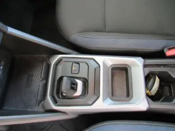 DACIA DUSTER 1.6 HEV 140 Journey