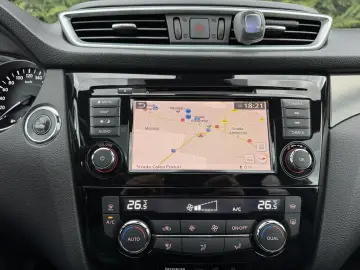 NISSAN QASHQAI Tekna Plus 1.3 tce 140cp 76.000 km