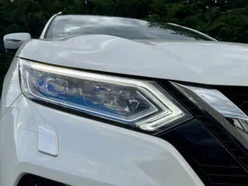 NISSAN QASHQAI Tekna Plus 1.3 tce 140cp 76.000 km