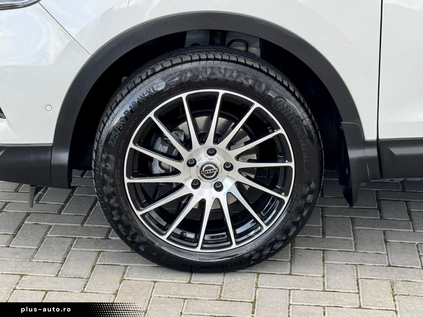 NISSAN QASHQAI Tekna Plus 1.3 tce 140cp 76.000 km